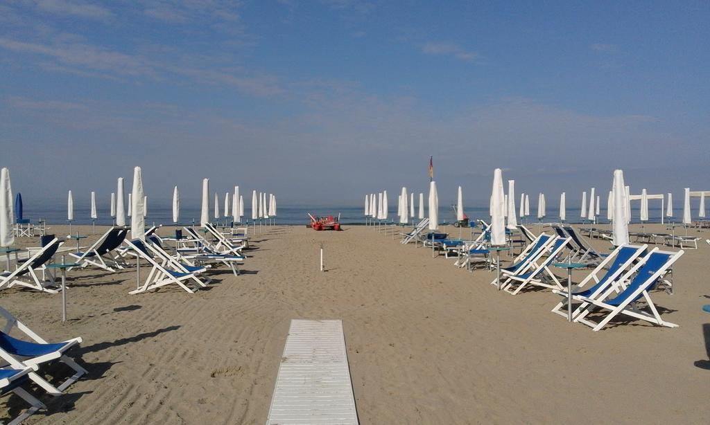 La Viareggina Hotell Viareggio Eksteriør bilde